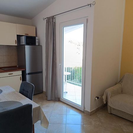 Apartmani Ljubo Primošten Екстериор снимка