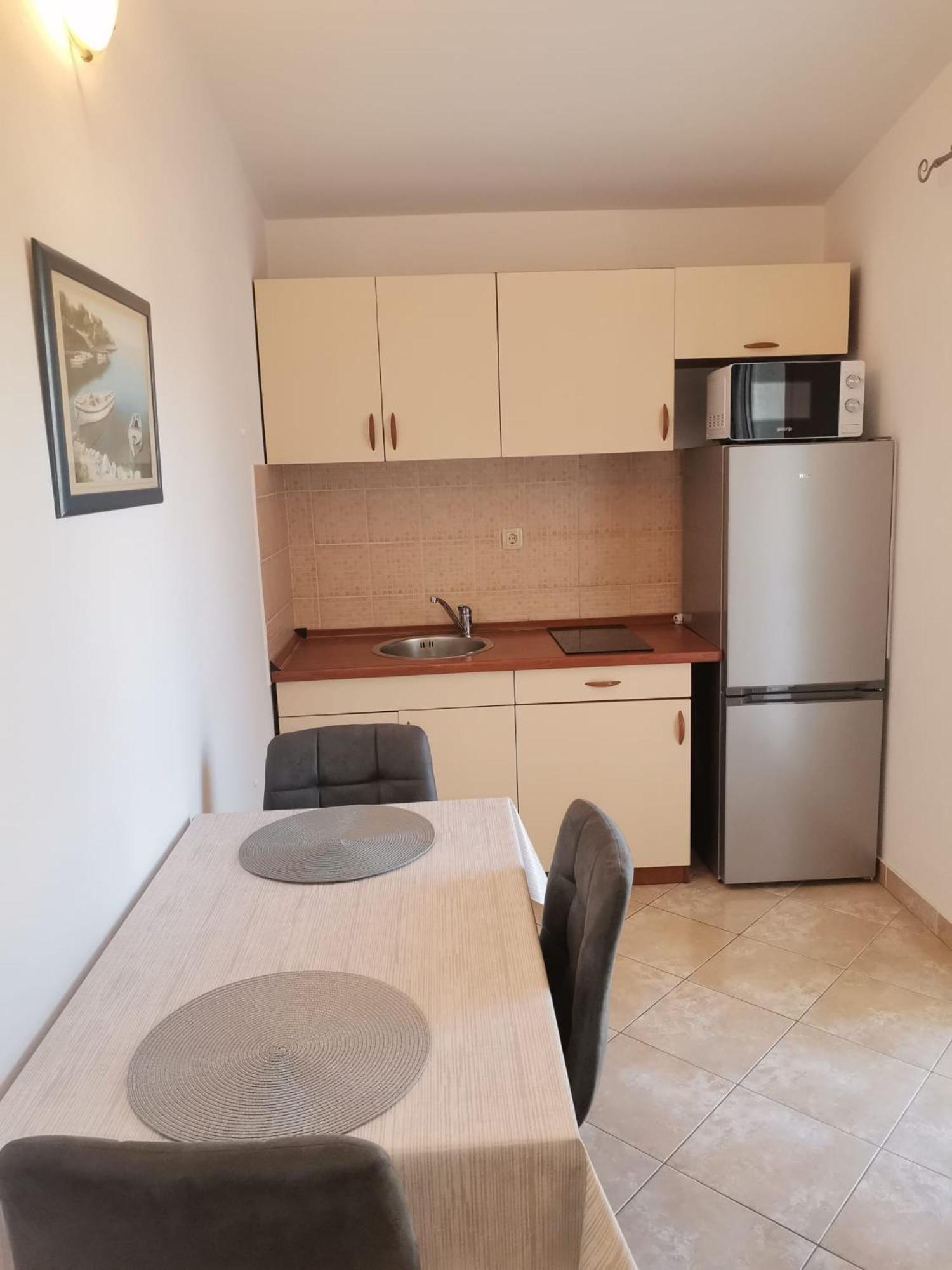 Apartmani Ljubo Primošten Екстериор снимка