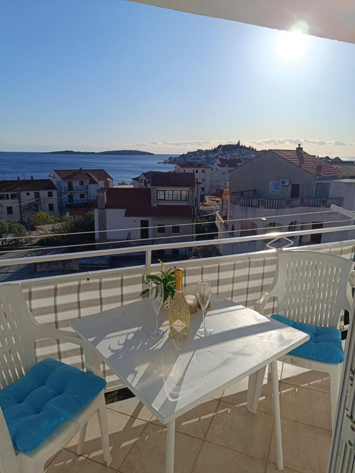 Apartmani Ljubo Primošten Екстериор снимка