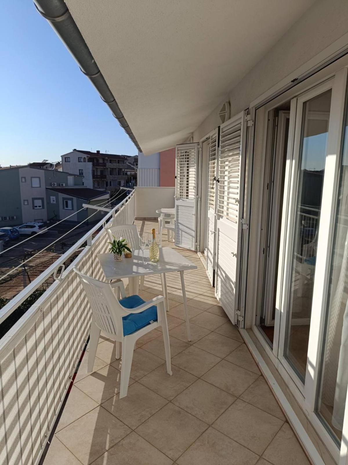 Apartmani Ljubo Primošten Екстериор снимка